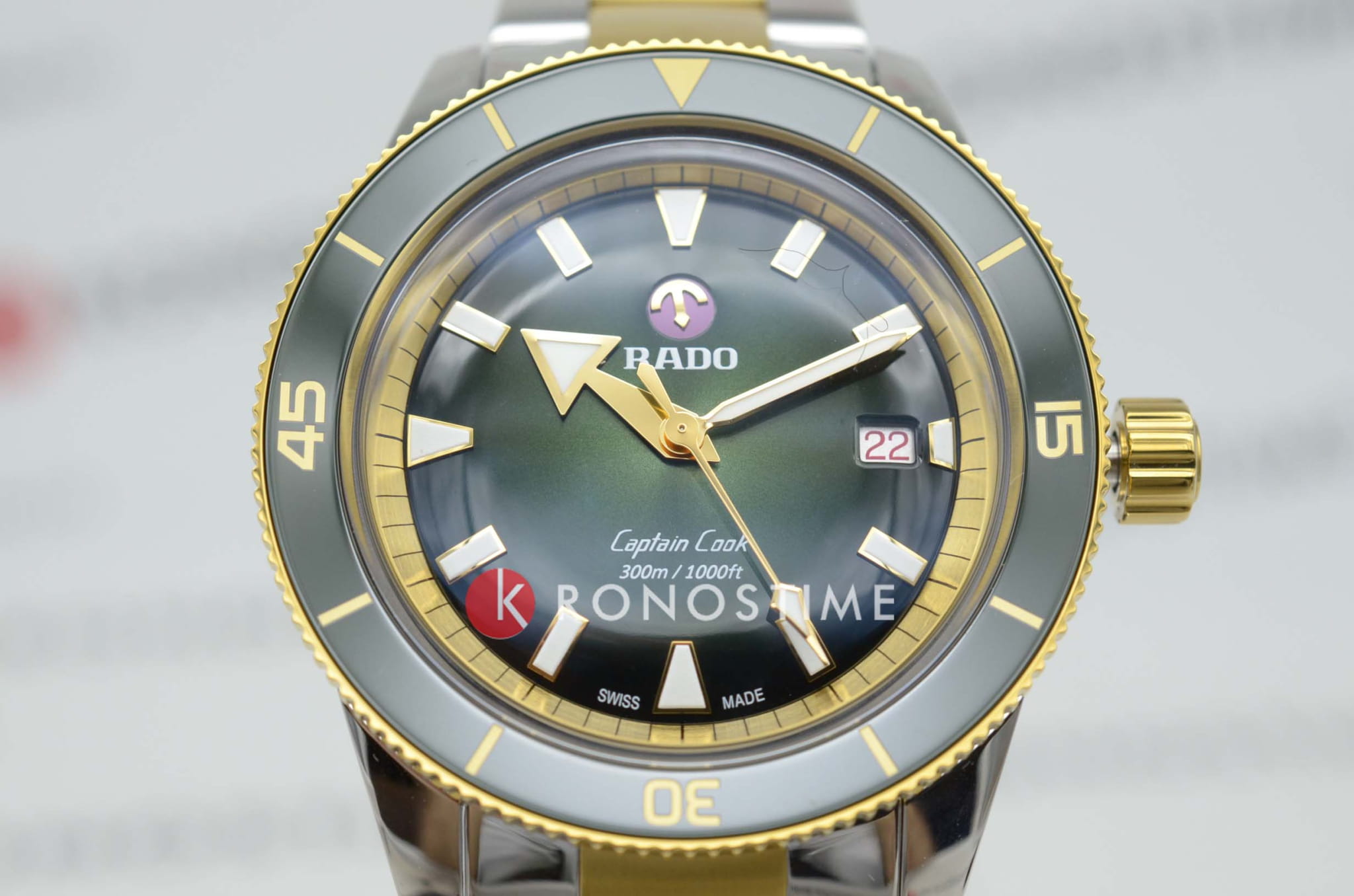 Rado Rado Captain Cook Automatic R32138303, captain cook швейцария мужские часы на браслете нержавеющая сталь с pvd-покрытием боковой вид