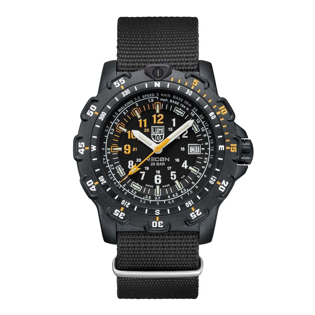 Luminox XL.8825.H.SET мужские часы застежка крупным планом