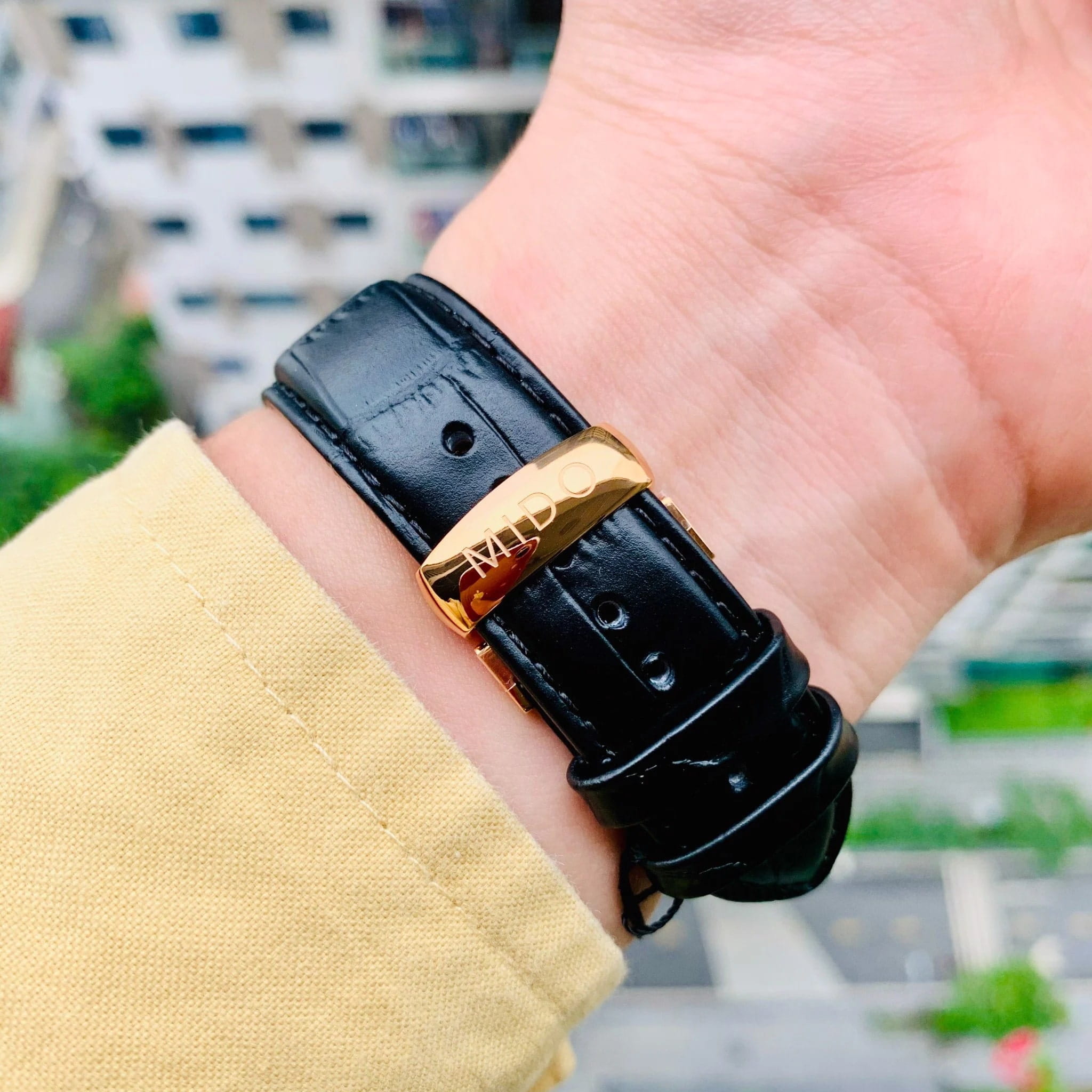 Mido Mido Belluna M024.407.36.031.09 , наручные мужские часы фото под углом