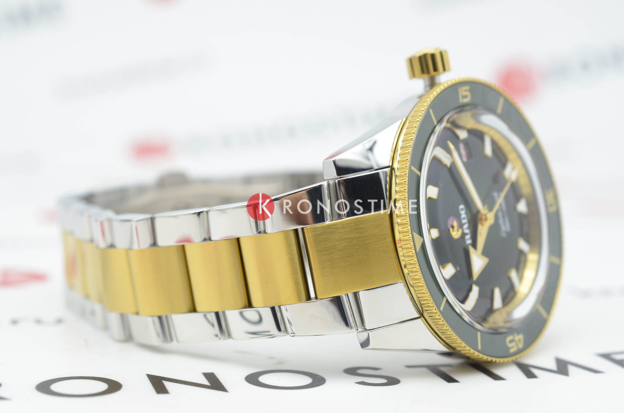 Rado Rado Captain Cook Automatic R32138303 мужские часы зеленый циферблат на запястье