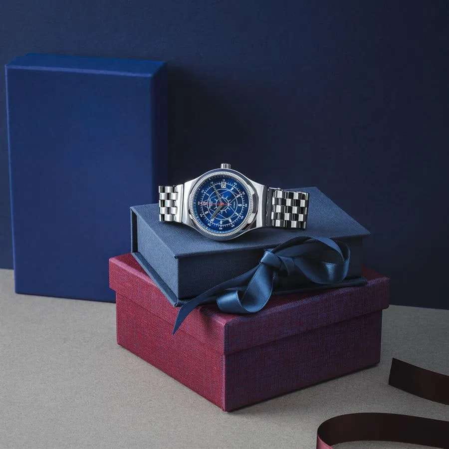 Swatch YIS401G мужские часы застежка крупным планом