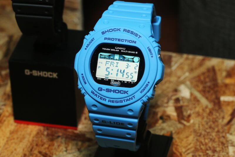 Casio Casio G-Shock GWX-5700CS-2E , наручные мужские часы фото под углом