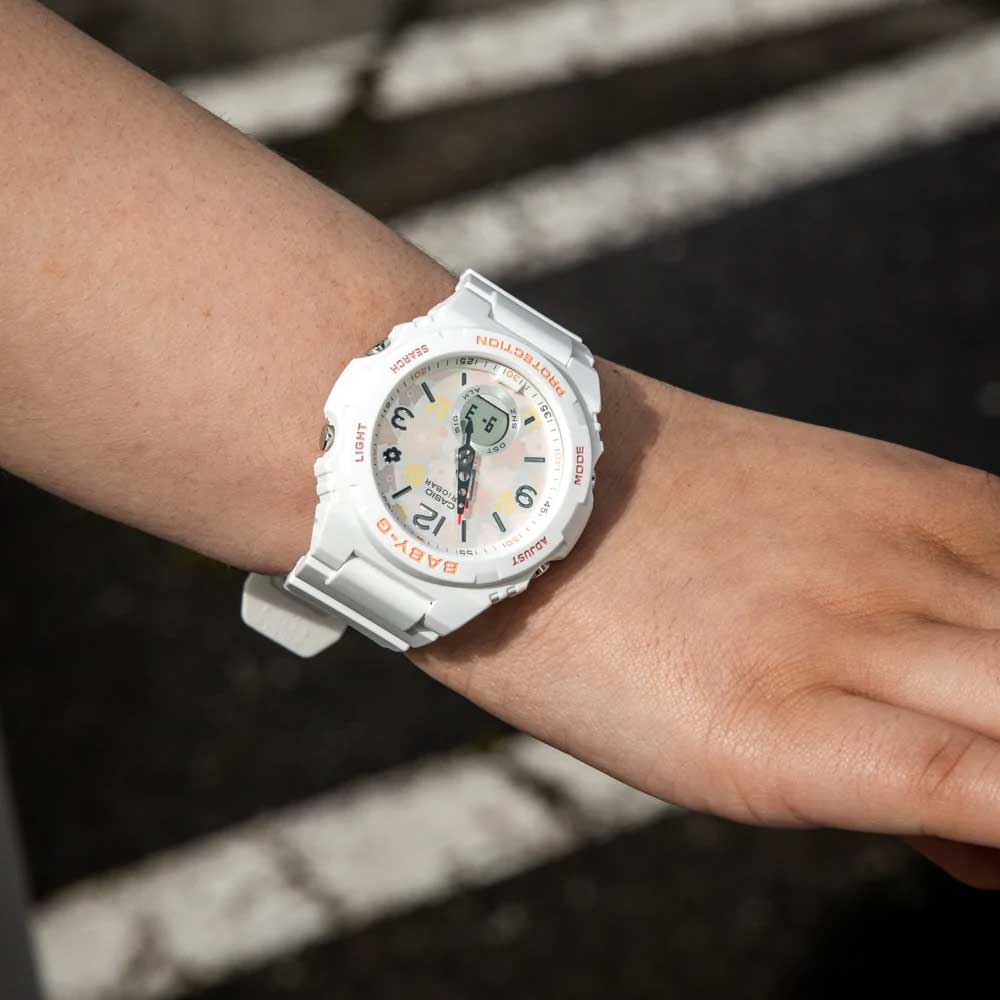 Casio Casio Baby-G BGA-260FL-7A кварцевые женские часы часы крупный план цветной циферблата