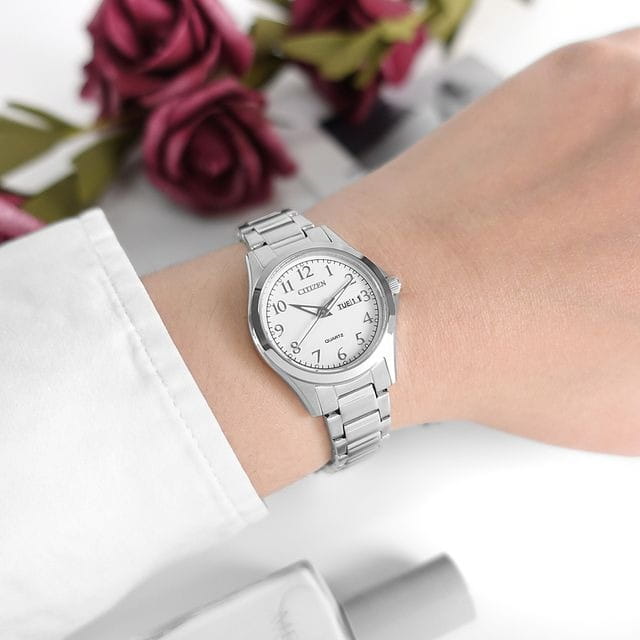 Citizen Citizen Quartz EQ0610-53A женские часы белый циферблат на запястье