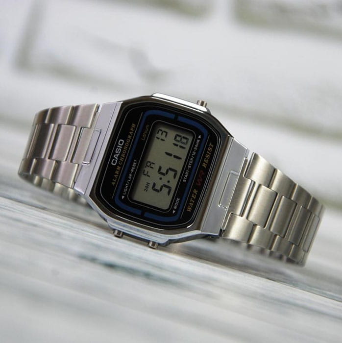 Casio Casio Collection A-164WA-1 Retro — детали корпуса и нержавеющая сталь