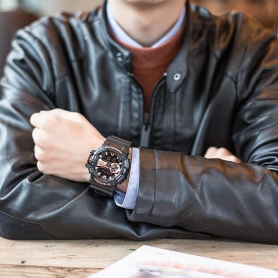 Casio Casio G-Shock GA-400GB-1A4DR (GA-400GB-1A4) GA, наручные мужские часы фото под углом