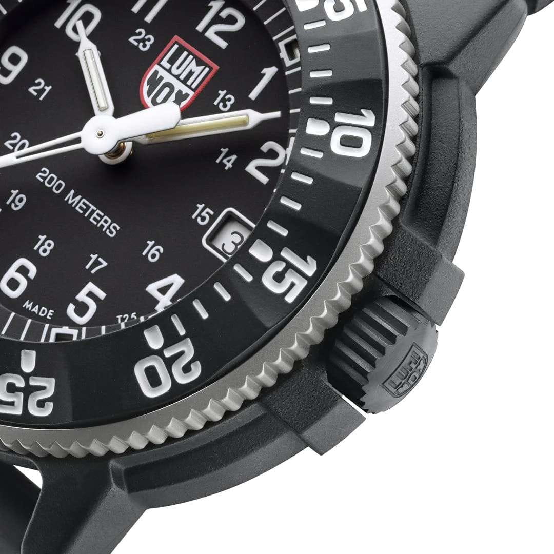 Luminox Luminox Original Navy SEAL XS.3001.H мужские часы черный циферблат на запястье