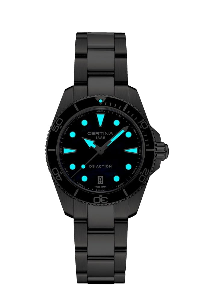 Certina C0482101112100 женские часы застежка крупным планом