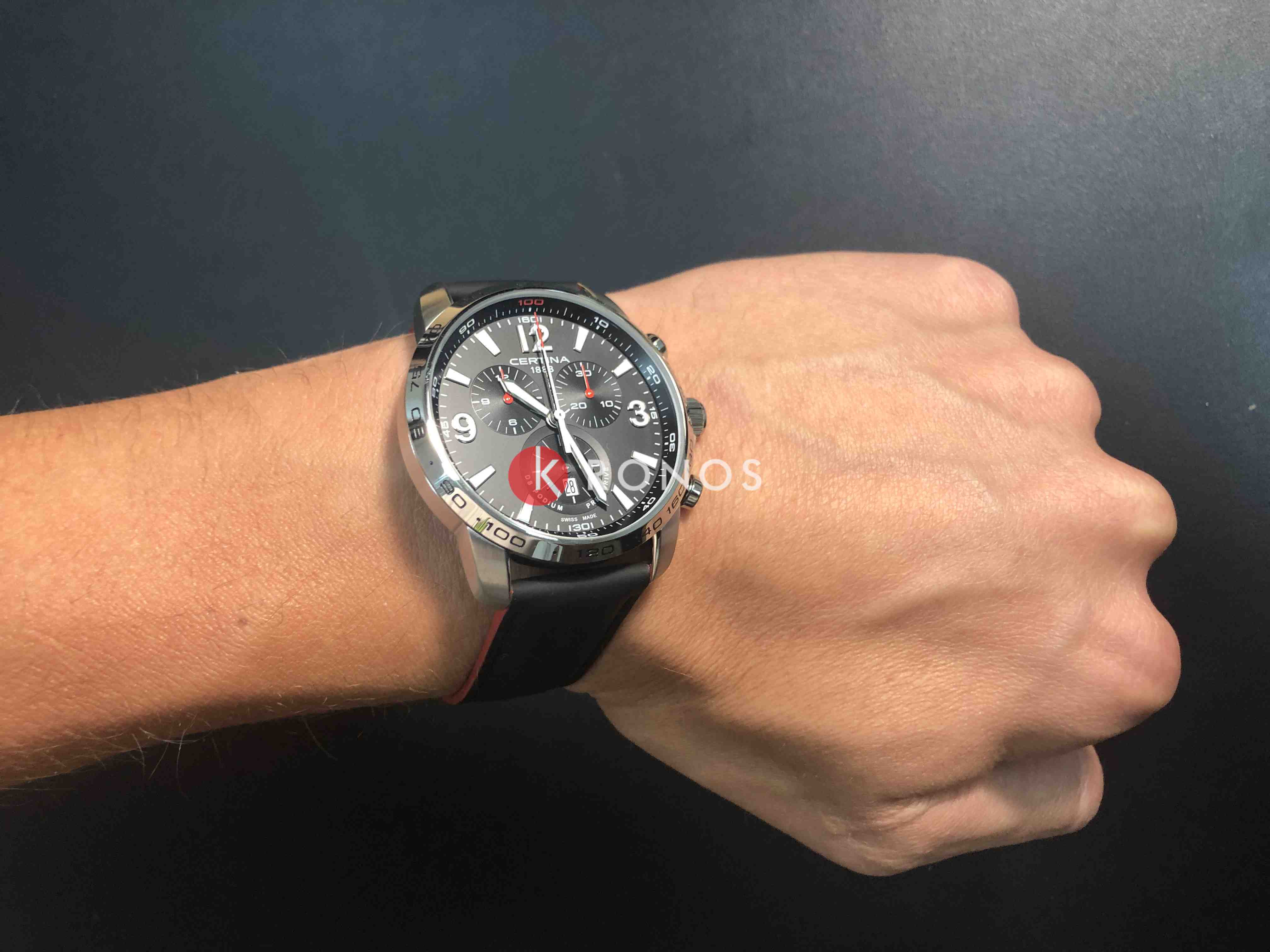 Certina Certina DS Podium Chronograph 1/100 sec C001.647.16.057.01 кварцевые мужские часы часы крупный план черный циферблата