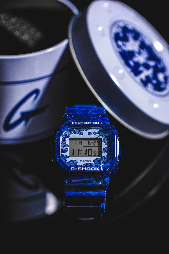 Casio Casio G-Shock DW-5600BWP-2 DW-5600 — детали корпуса и пластик