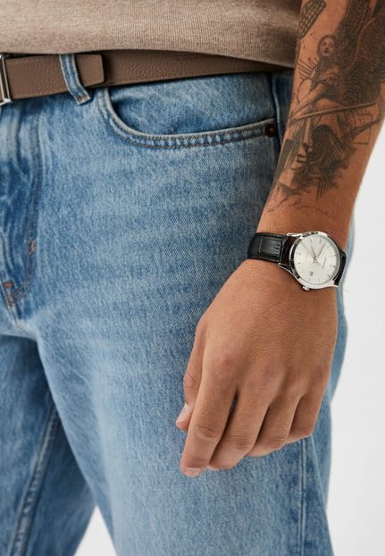 Adriatica A1295.5213Q мужские часы застежка крупным планом