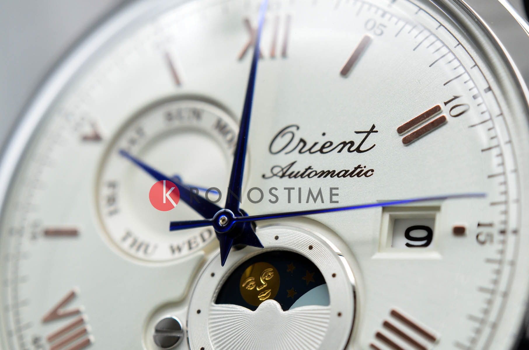 Оригинальные часы Orient Orient Sun & Moon RA-AK0808S (RN-AK0808S) механические калибр механизма f6b24 общий вид