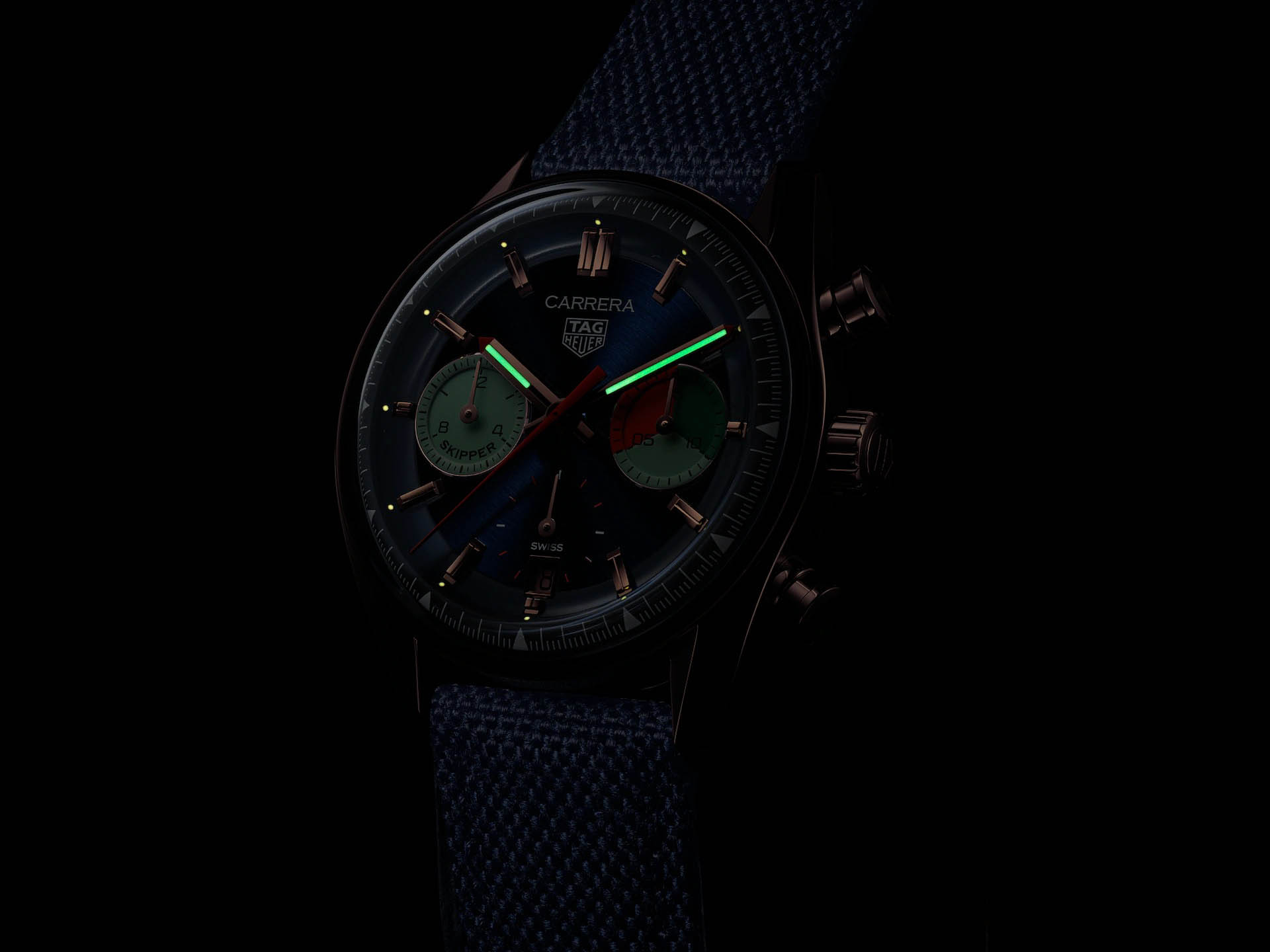 TAG Heuer TAG Heuer Carrera Chronograph Skipper CBS2241.FN8023 мужские часы синий циферблат на запястье