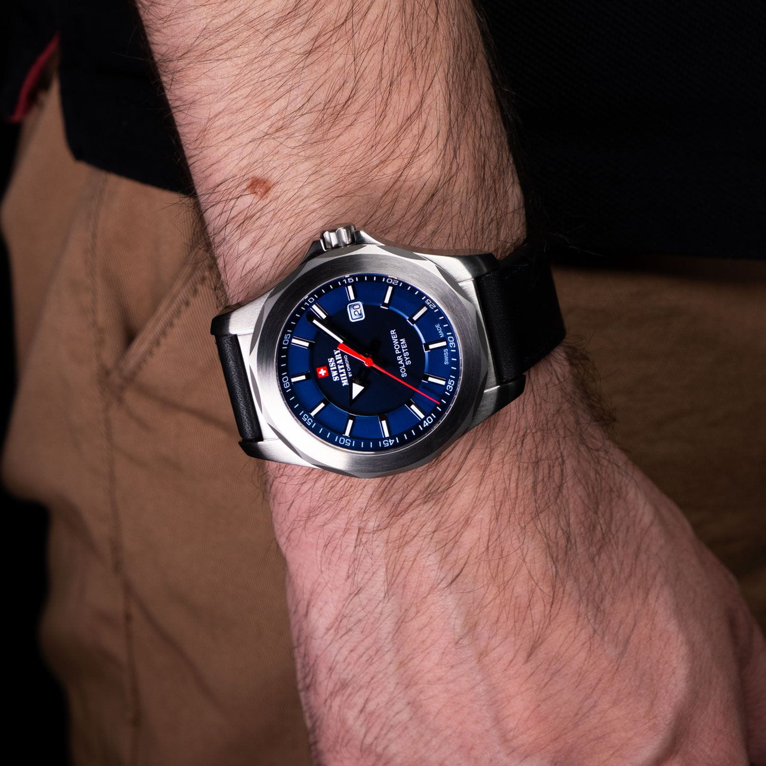 Swiss Military by Chrono Swiss Military by Chrono Solar Power SMS34073.05 SMS34073.05 оригинальные мужские часы в комплекте с коробкой