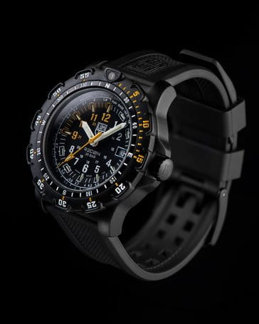 Luminox Luminox Recon Point Man 8820 Series Heritage XL.8825.H.SET , наручные мужские часы фото под углом