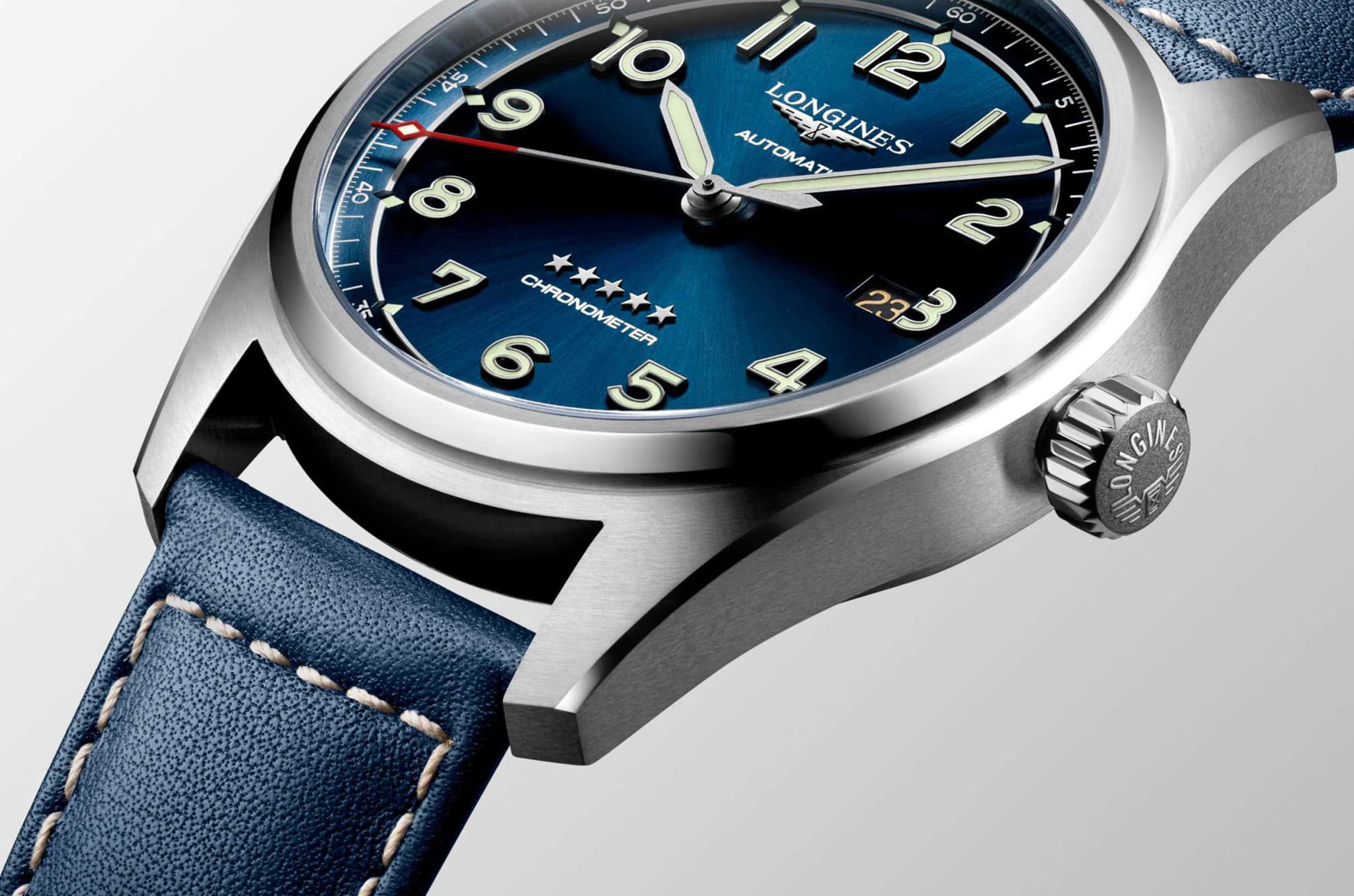 Longines Longines Conquest L3.811.4.53.3 мужские часы черный циферблат на запястье