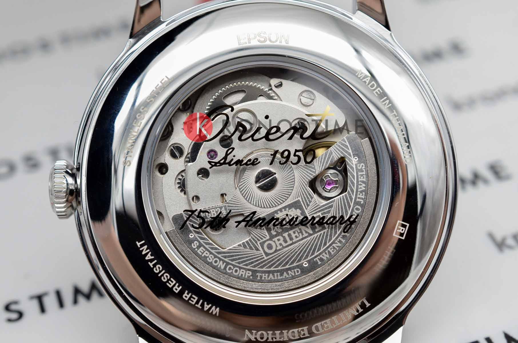 Orient Orient Sun & Moon RA-AK0808S (RN-AK0808S)  - задняя крышка сталь металл корпуса, япония часы