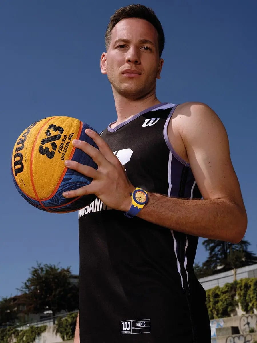 Maurice Lacroix Maurice Lacroix Aikon Tide Special Edition FIBA 3x3 AI2008-68YZ8-800-0 кварцевые мужские часы часы крупный план белый циферблата