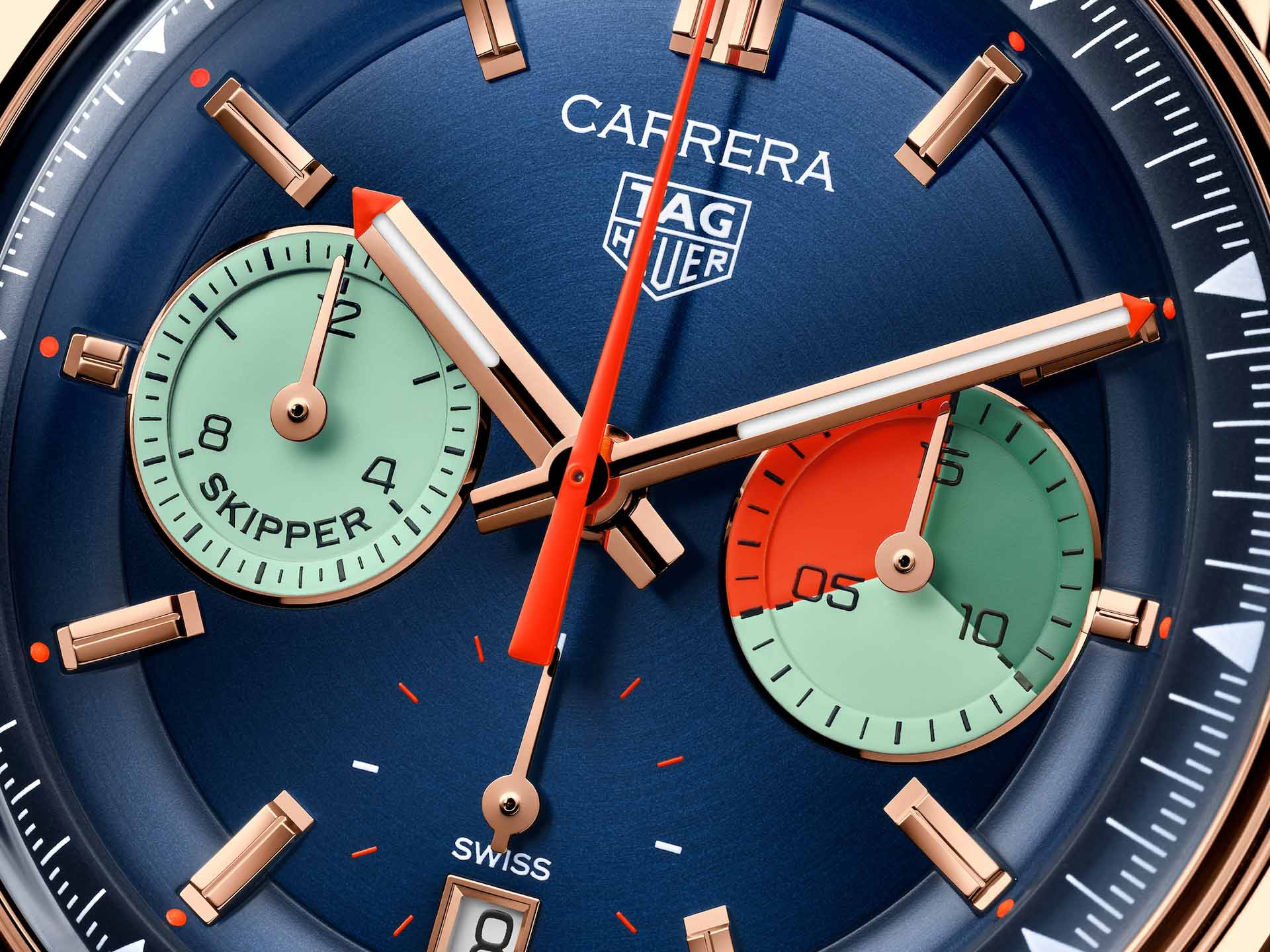 TAG Heuer TAG Heuer Carrera Chronograph Skipper CBS2241.FN8023 , наручные мужские часы фото под углом