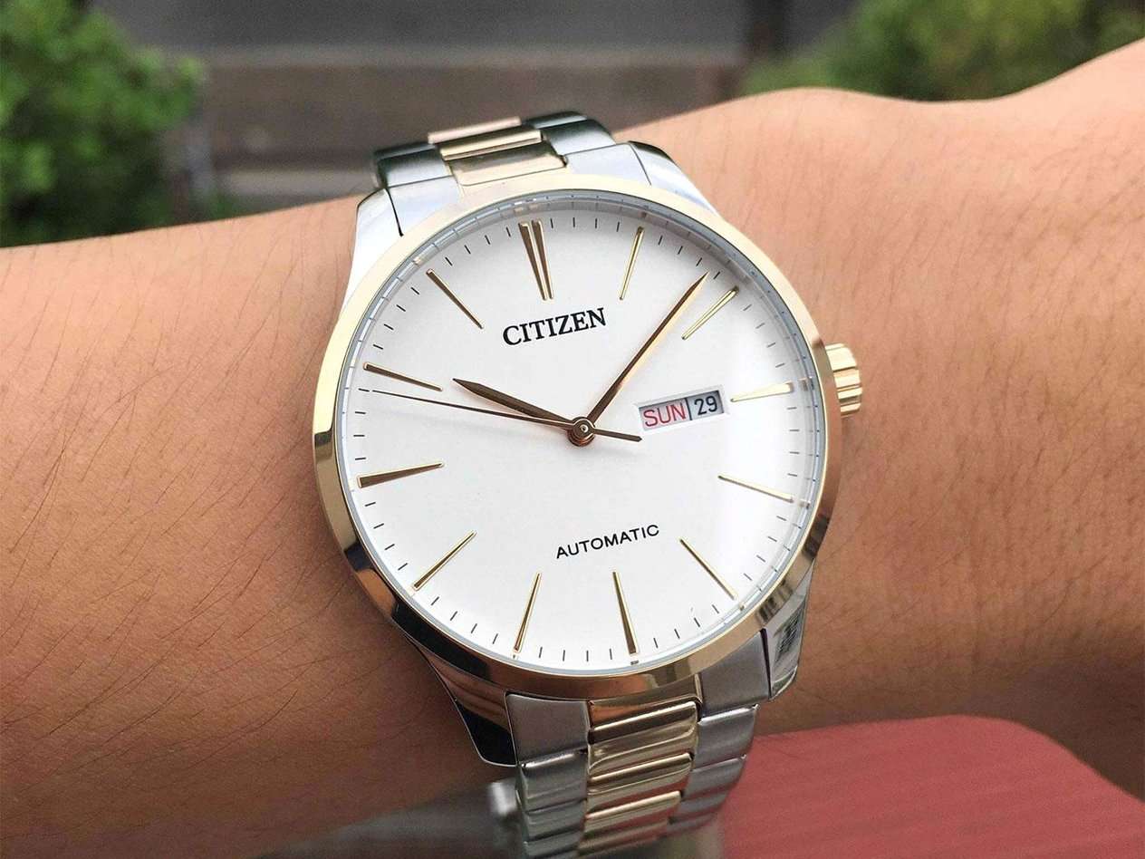 Citizen Citizen Tsuyosa NH8356-87A , наручные мужские часы фото под углом