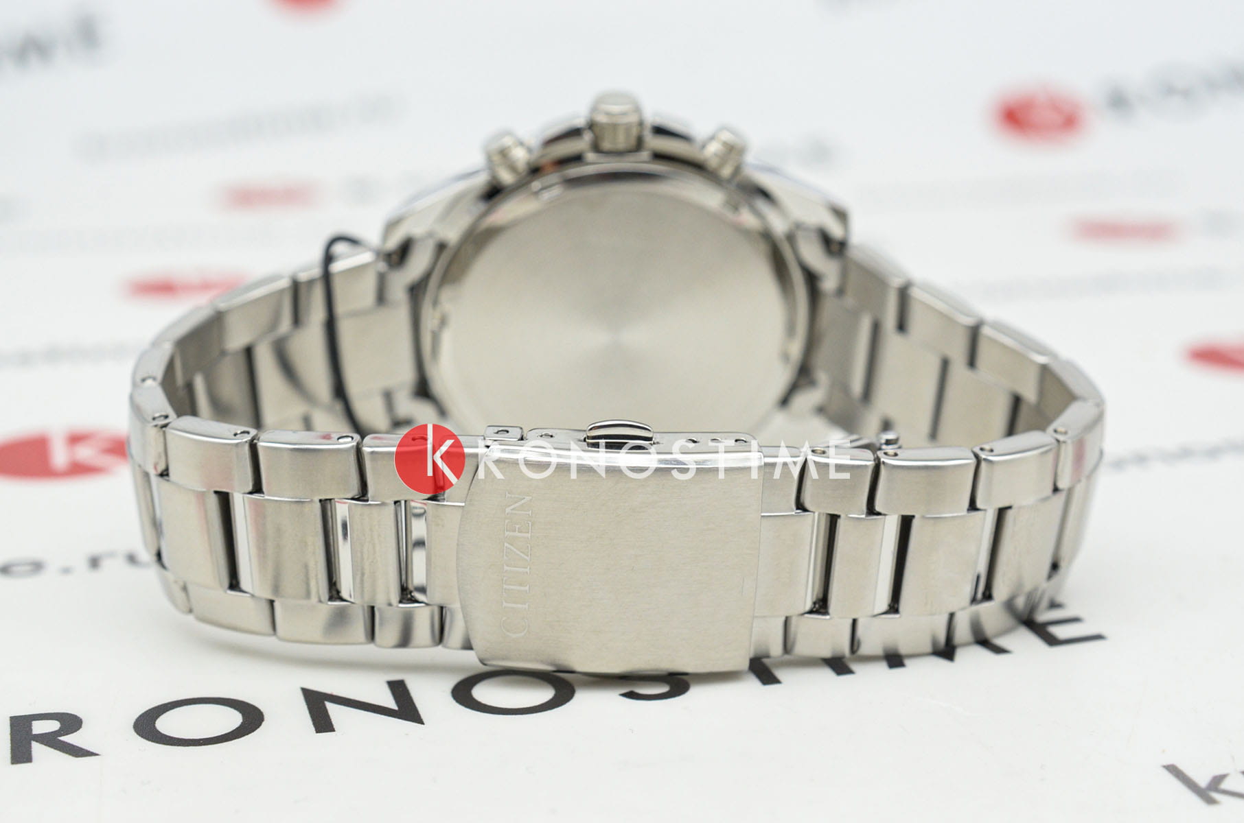 Citizen AN8201-57L мужские часы застежка крупным планом