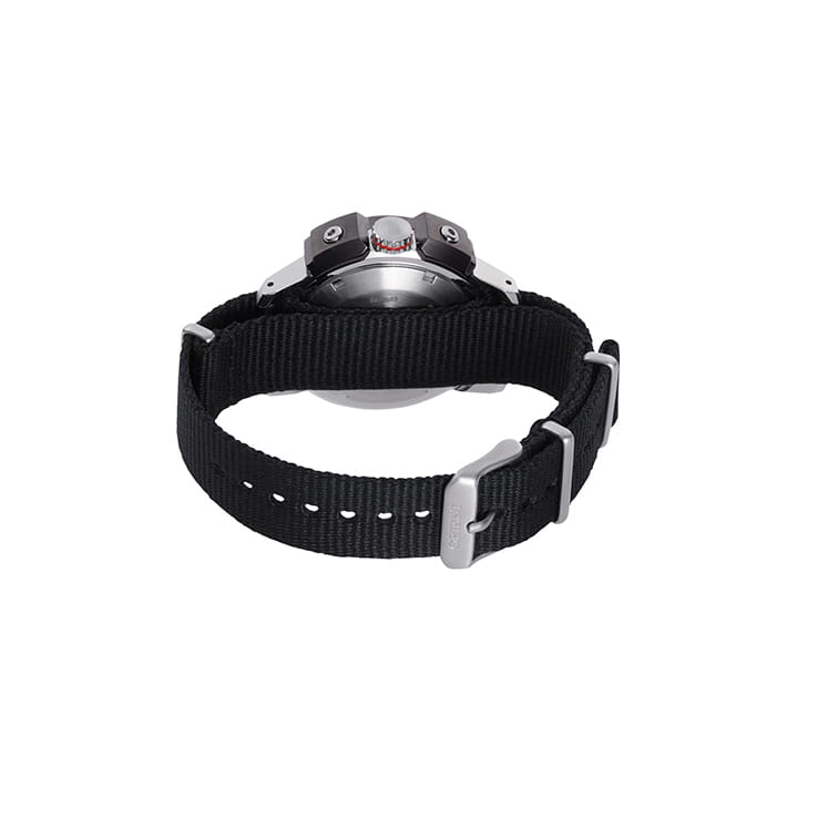Orient Orient M-Force RA-AC0N03E  (RN-AC0N03E) , наручные мужские часы фото под углом