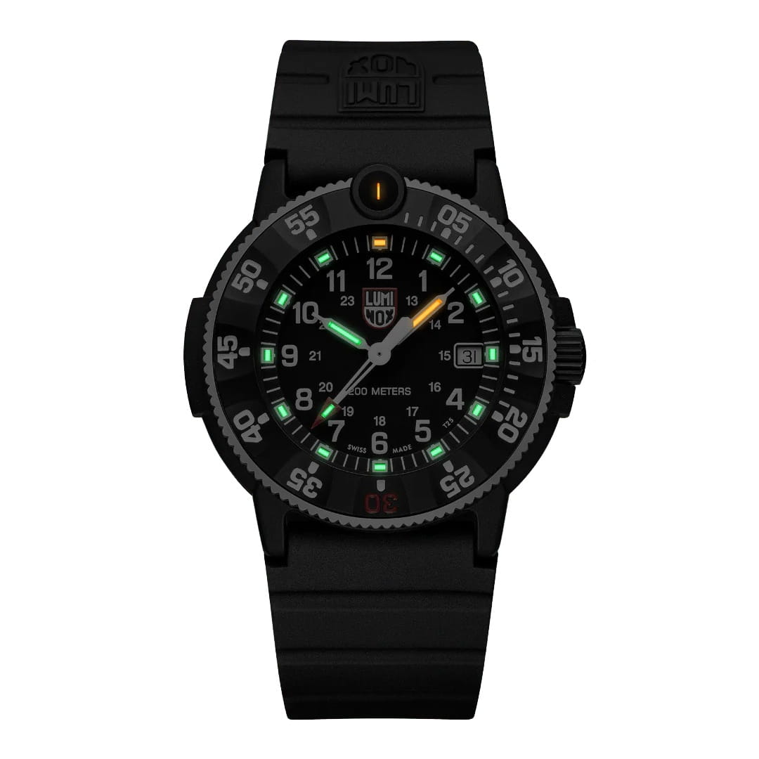 Luminox Luminox Original Navy SEAL XS.3001.H , наручные мужские часы фото под углом