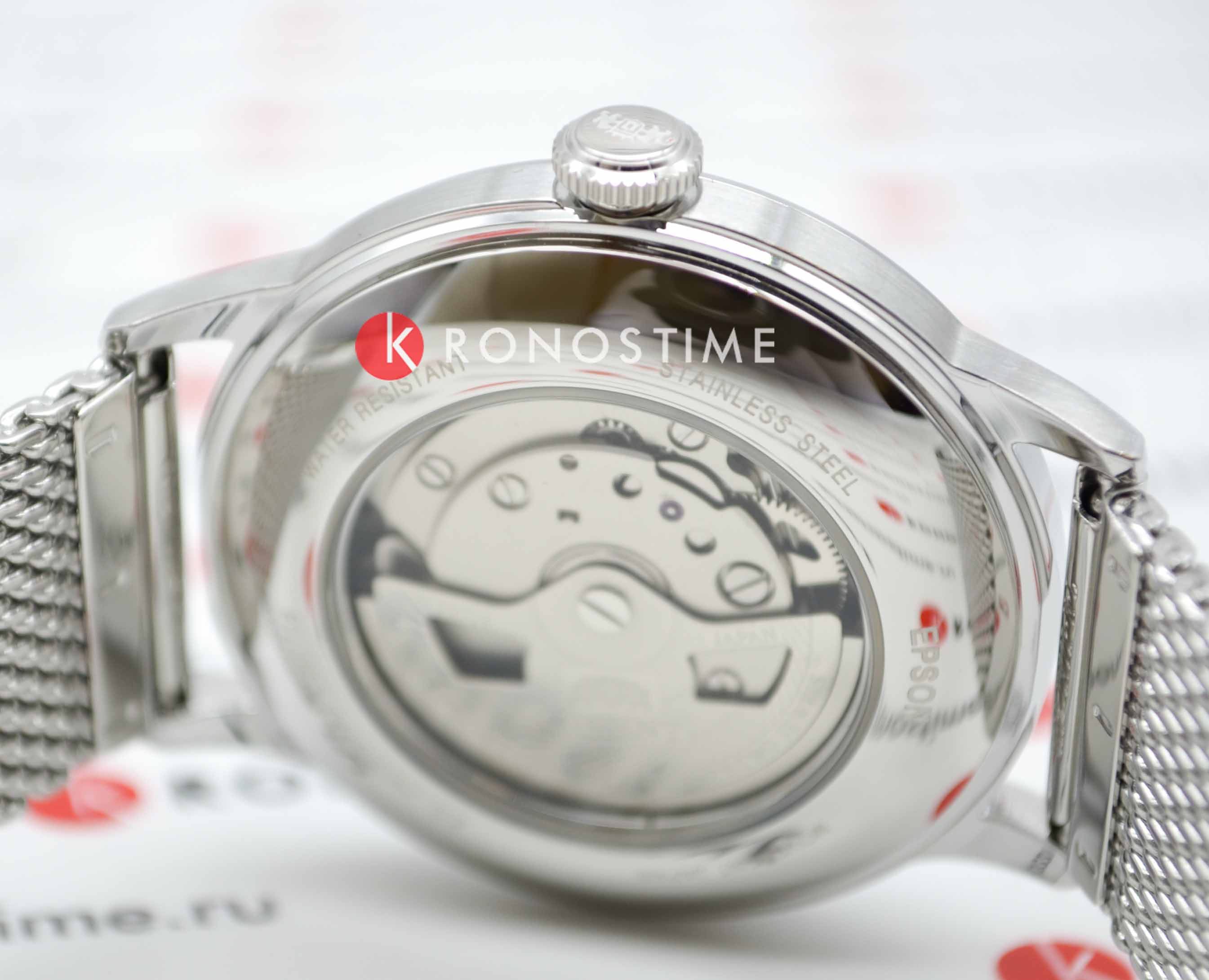 Orient RA-AC0020G мужские часы застежка крупным планом