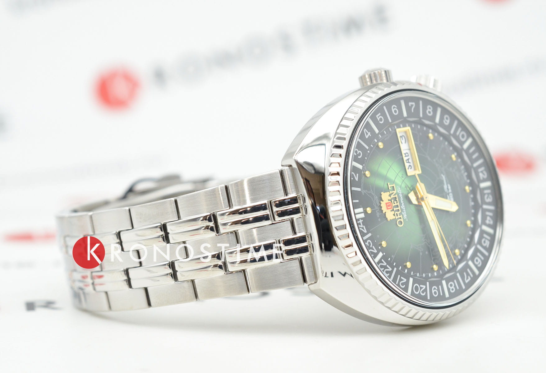 Orient Orient Revival RA-AA0E02E (RN-AA0E02E) мужские часы зеленый циферблат на запястье