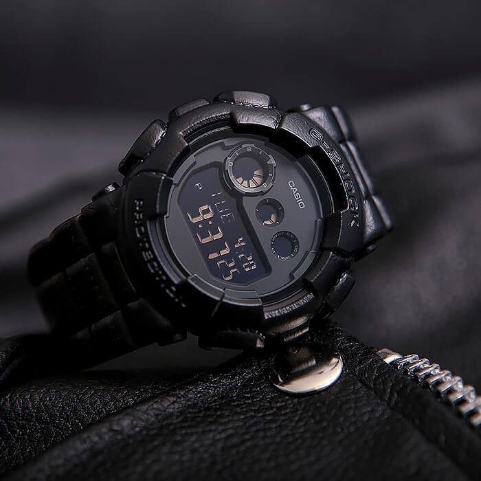 Casio Casio G-Shock GD-120BT-1  — детали корпуса и пластик