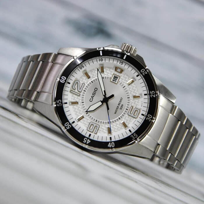 Casio Casio MTP-1291D-7A , наручные мужские часы фото под углом