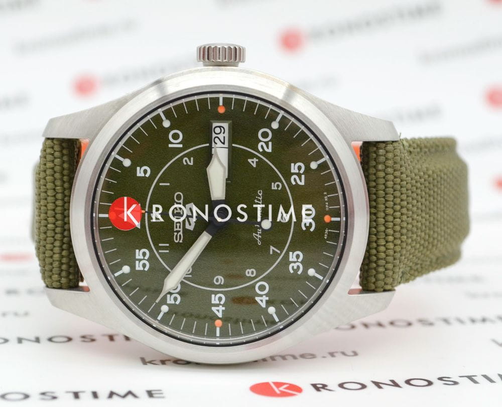 Seiko Seiko 5 Sports SRPH29K1 , наручные мужские часы фото под углом