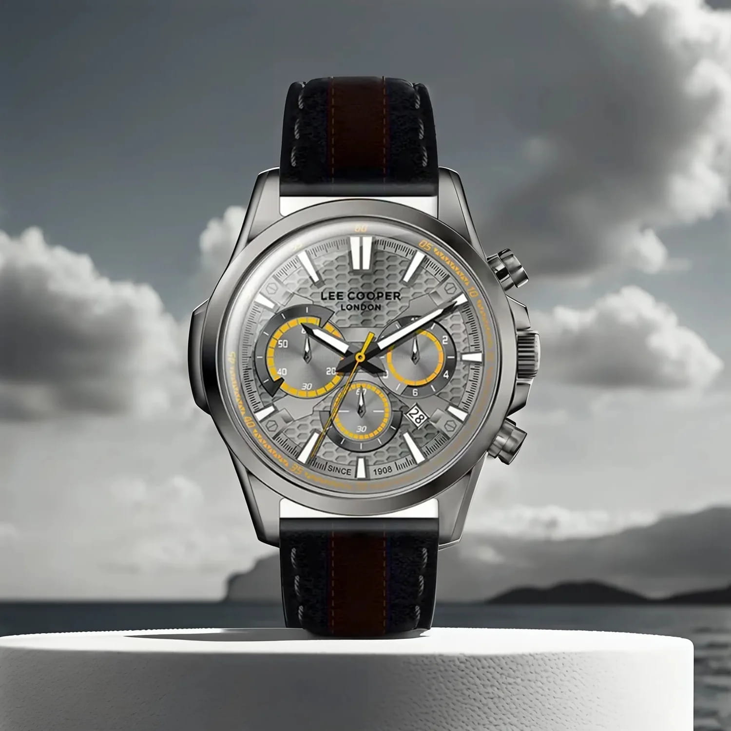 Lee Cooper Lee Cooper LC07493.061,  англия мужские часы на браслете кожаный боковой вид