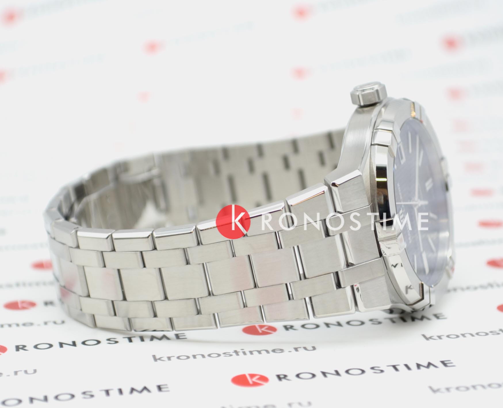 Maurice Lacroix Maurice Lacroix Aikon Automatic AI6008-SS002-330-2 механические мужские часы часы крупный план черный циферблата