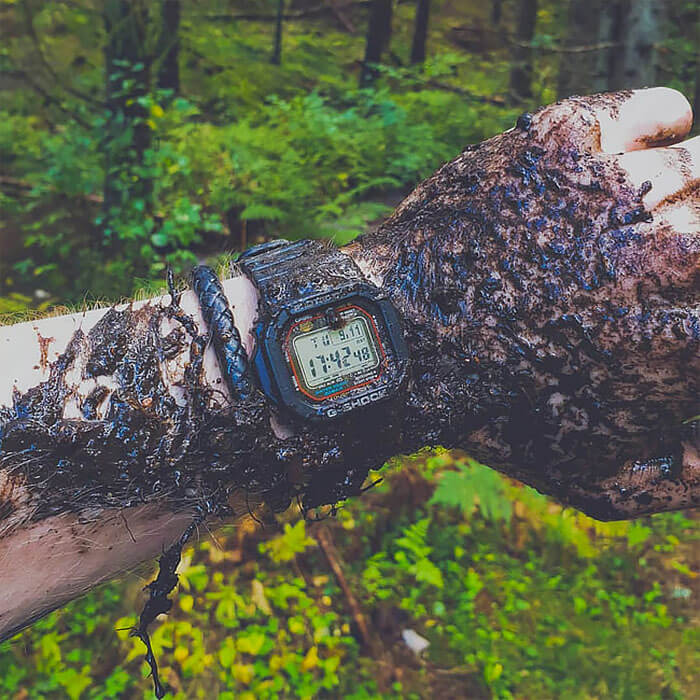 Casio Casio G-Shock GW-M5610-1 спортивные наручные часы, вид спереди