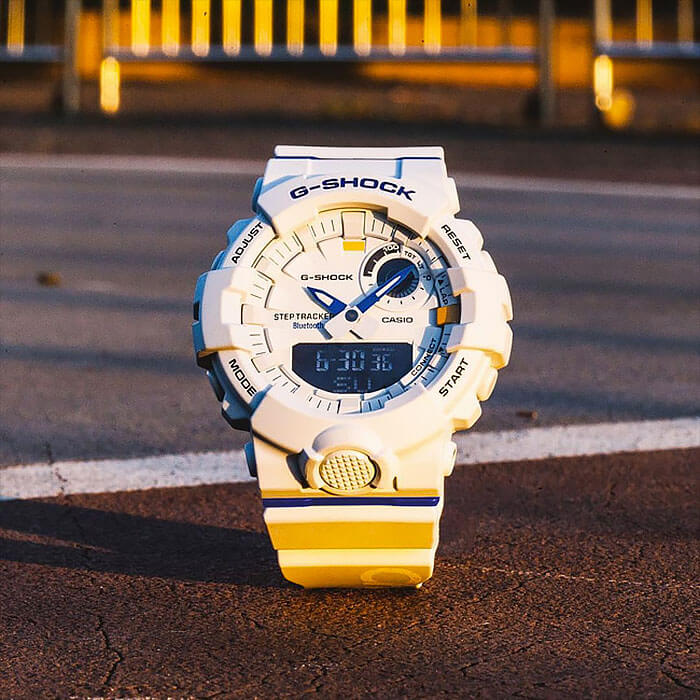 Casio Casio G-Shock GBA-800DG-7A, g-shock япония мужские часы на браслете полимер боковой вид