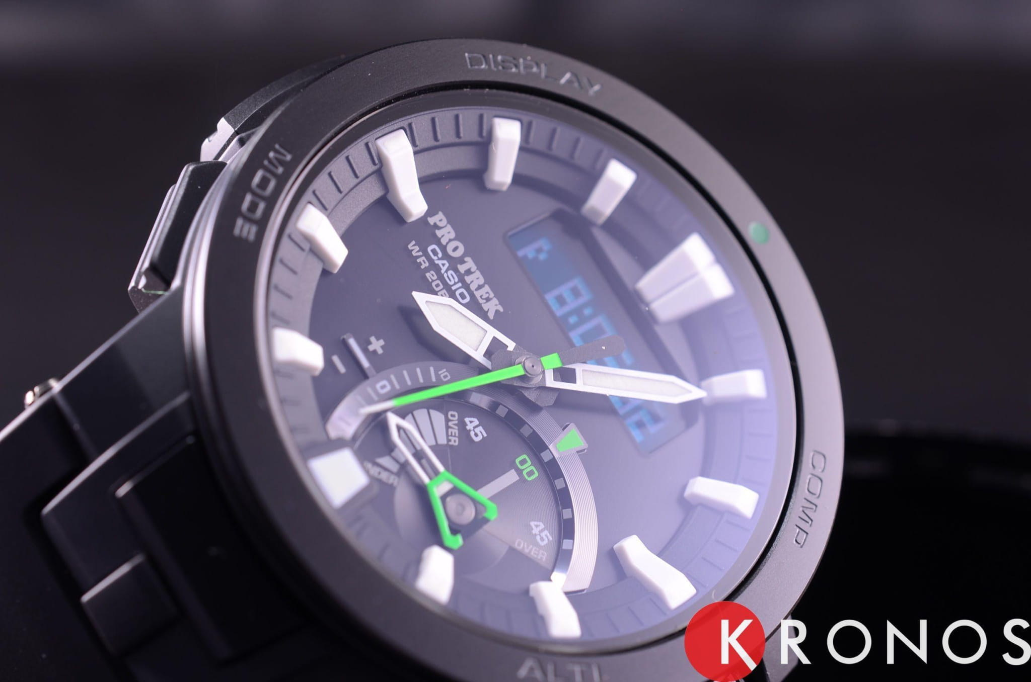 Casio Casio Pro Trek PRW-7000-1A, pro trek япония мужские часы на браслете полимер боковой вид
