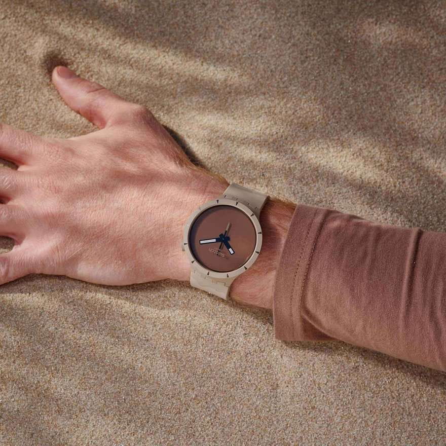 Swatch Swatch Big Bold Bioceramic SB03C101 кварцевые часы с аксессуарами мужские часы модель SB03C101