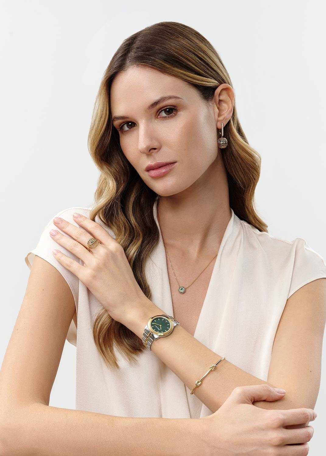 Mathey-Tissot Mathey-Tissot Artemis D10860BYV , наручные женские часы фото под углом