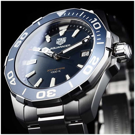 TAG Heuer TAG Heuer Aquaracer WAY101C.BA0746 кварцевые мужские часы часы крупный план синий циферблата