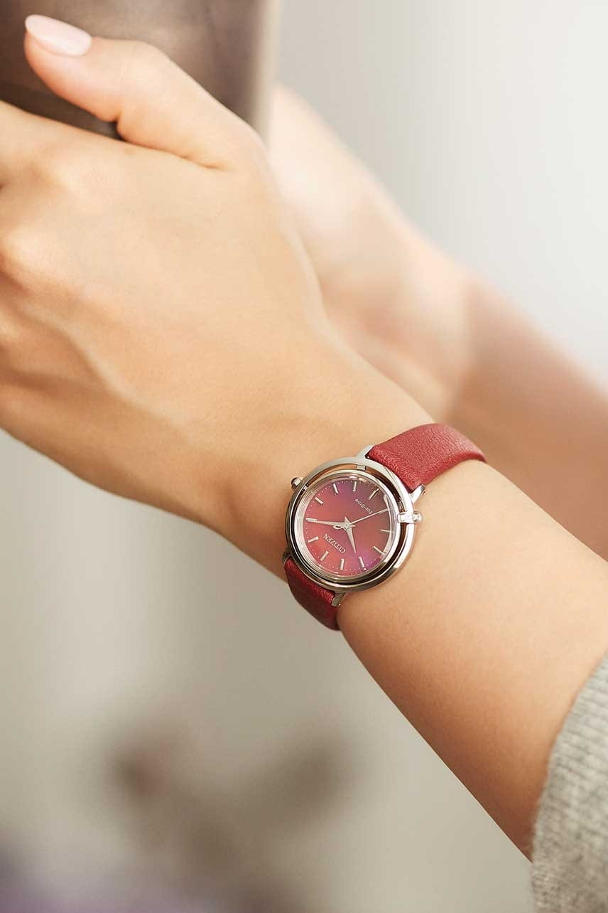 Citizen Citizen Citizen L EM1090-78X,  япония женские часы на браслете нержавеющая сталь боковой вид