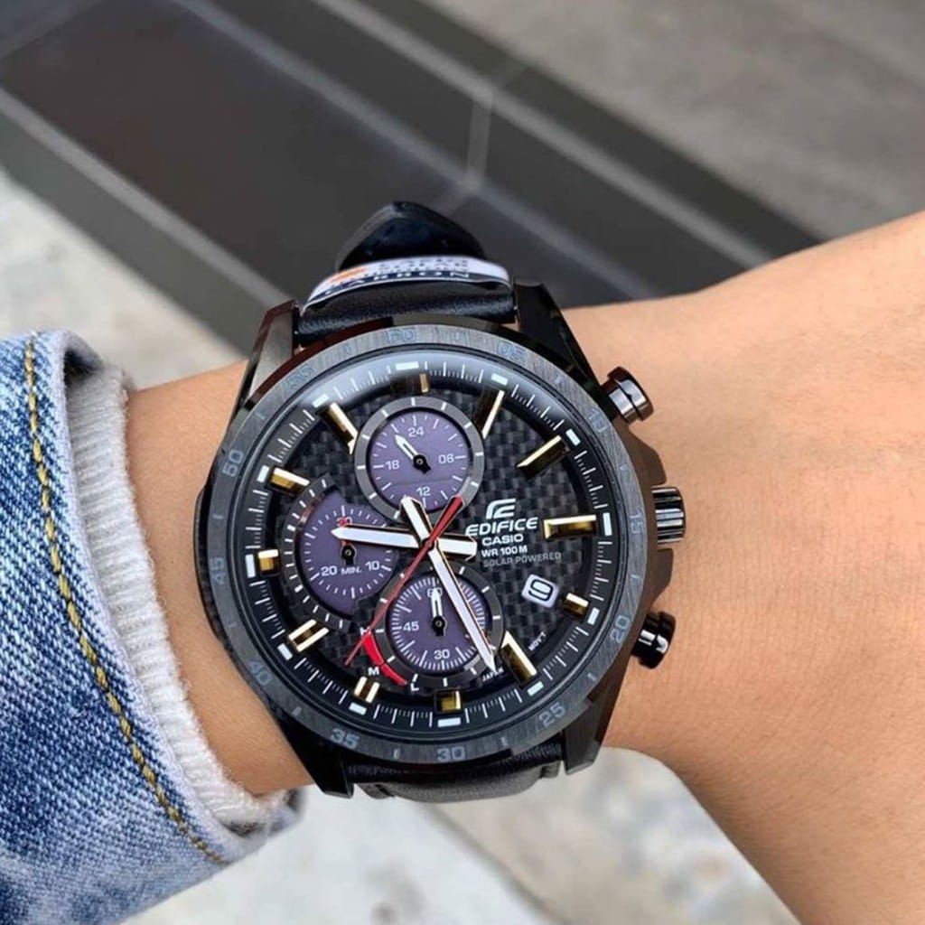 Casio Casio Edifice EQS-900CL-1A EQS, наручные мужские часы фото под углом