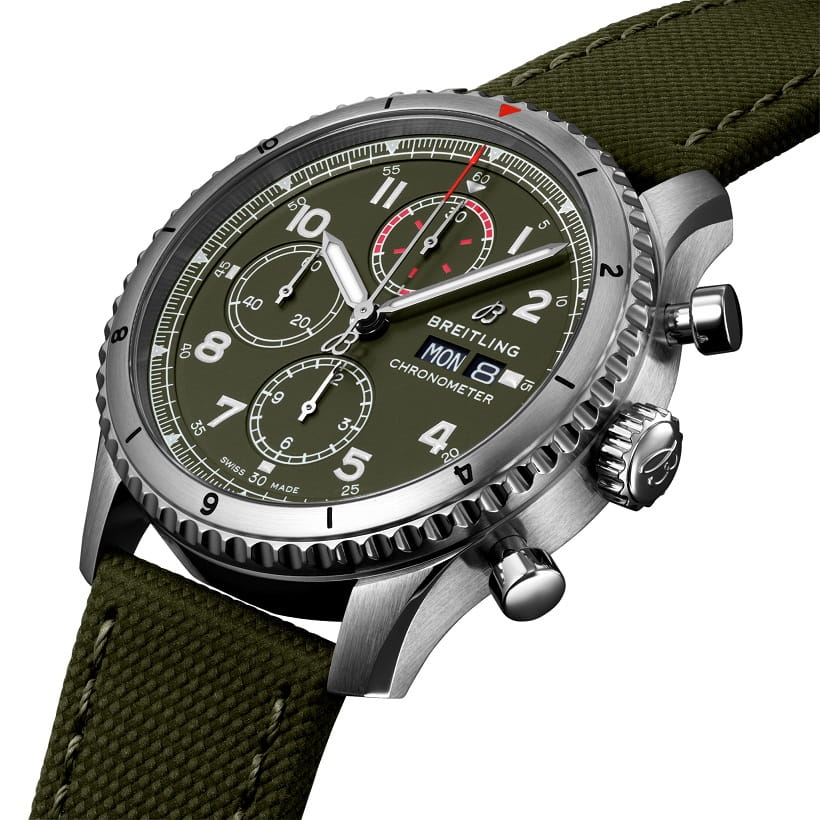 Breitling Breitling Aviator 8 Chronograph 43 Curtiss Warhawk A133161A1L1X1 , наручные мужские часы фото под углом
