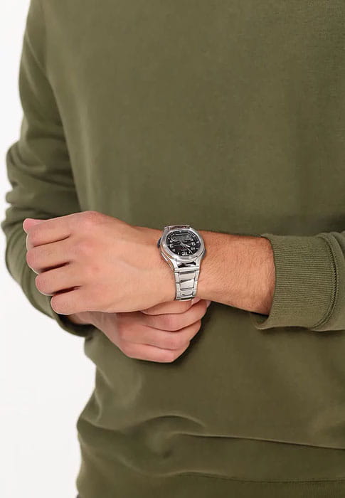 Casio Casio Collection AQ-180WD-1B мужские часы черный циферблат на запястье