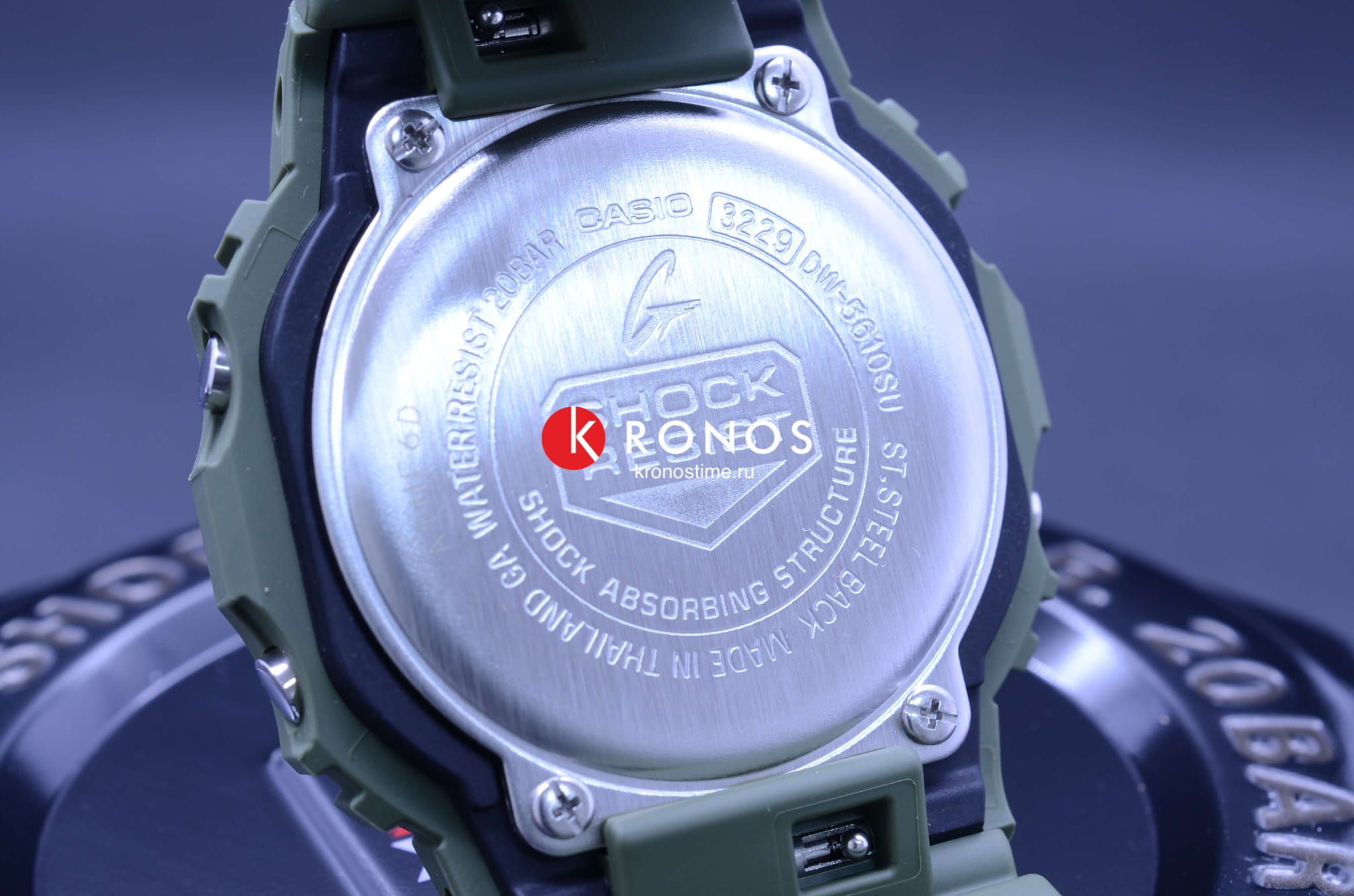 Casio Casio G-Shock DW-5610SU-3DR (DW-5610SU-3E) модель DW-5610SU-3E - комплект поставки Casio: часы, коробка и документация