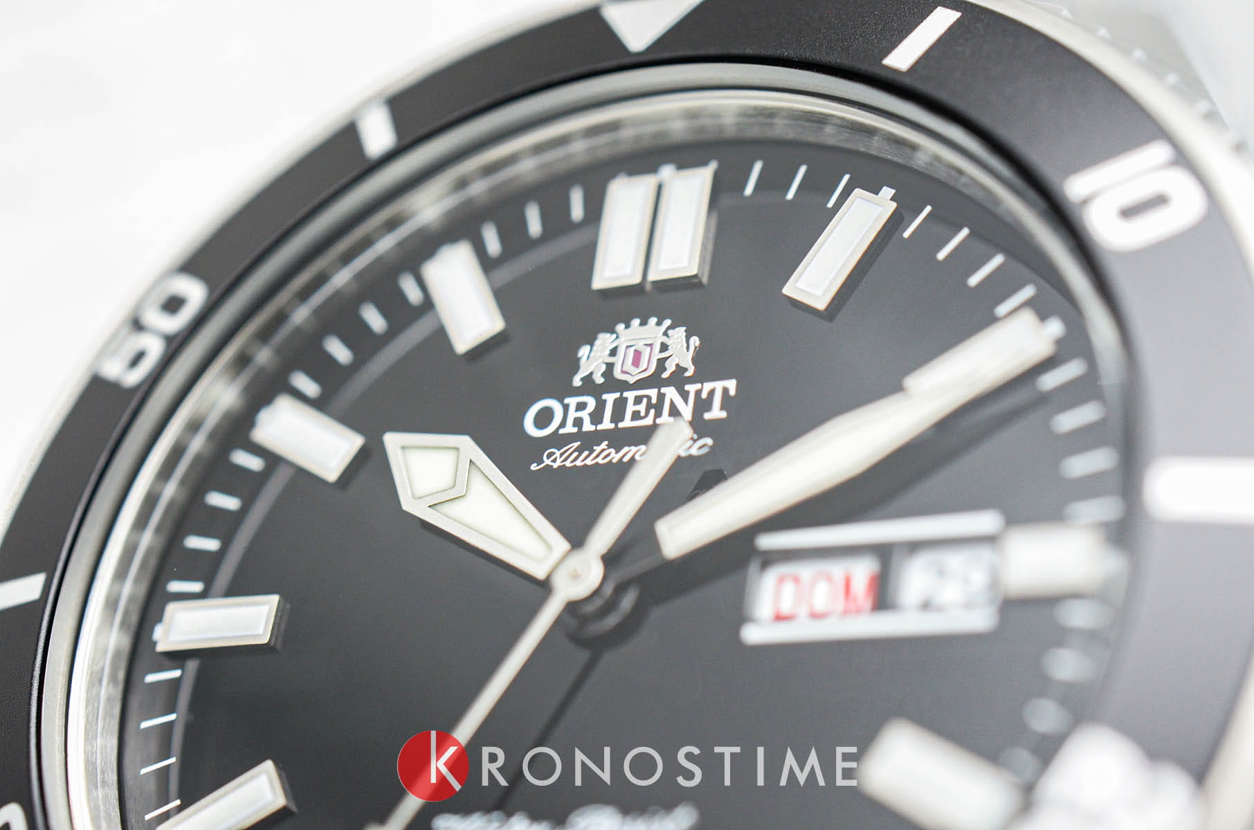 Orient Orient Diving Sport Automatic RA-AA0008B (RN-AA0008B) механические мужские часы часы крупный план черный циферблата