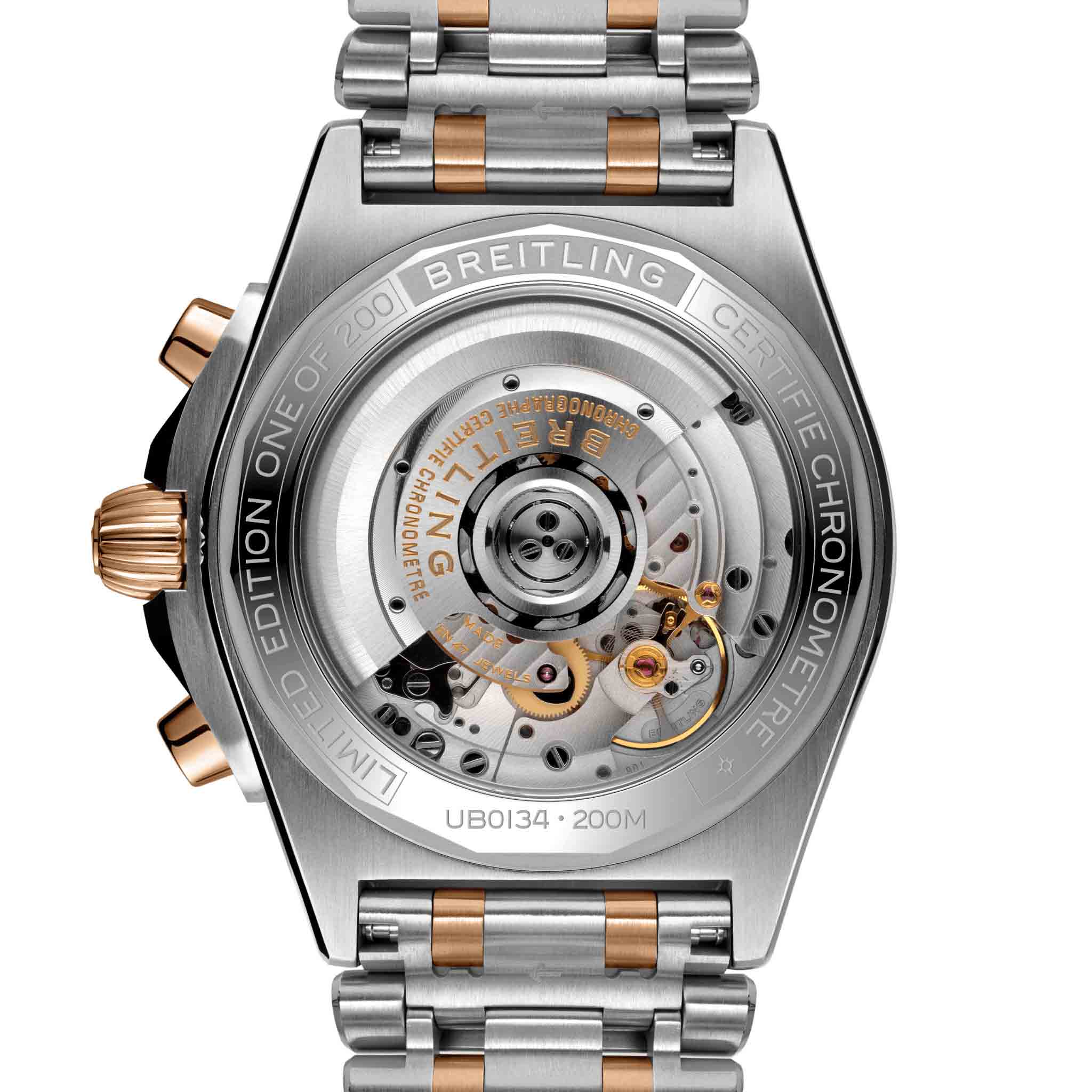 Breitling Breitling Chronomat B01 42 UB01341A1B1U1 , наручные мужские часы фото под углом