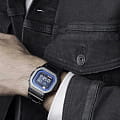 Casio MRG-B5000BA-1DR